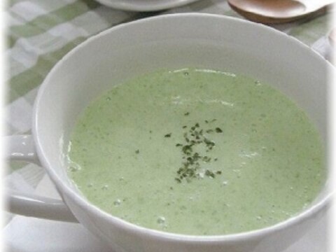 夏バテに!ねばとろオクラとヨーグルトの冷製スープ